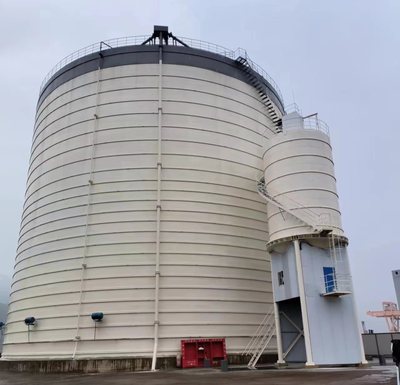 松柏镇10万吨水泥钢板库